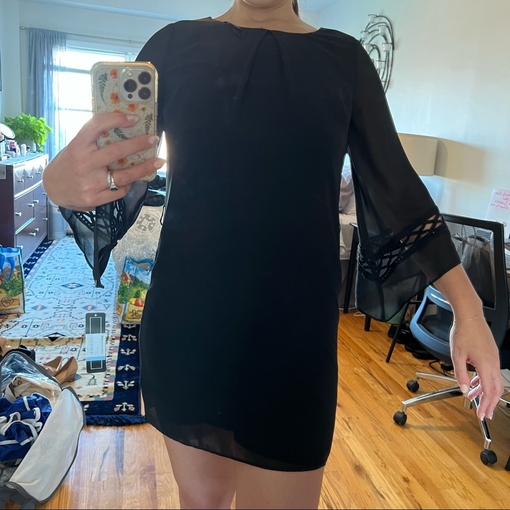 NWT A Byer flowy bell sleeve black dress size Medium